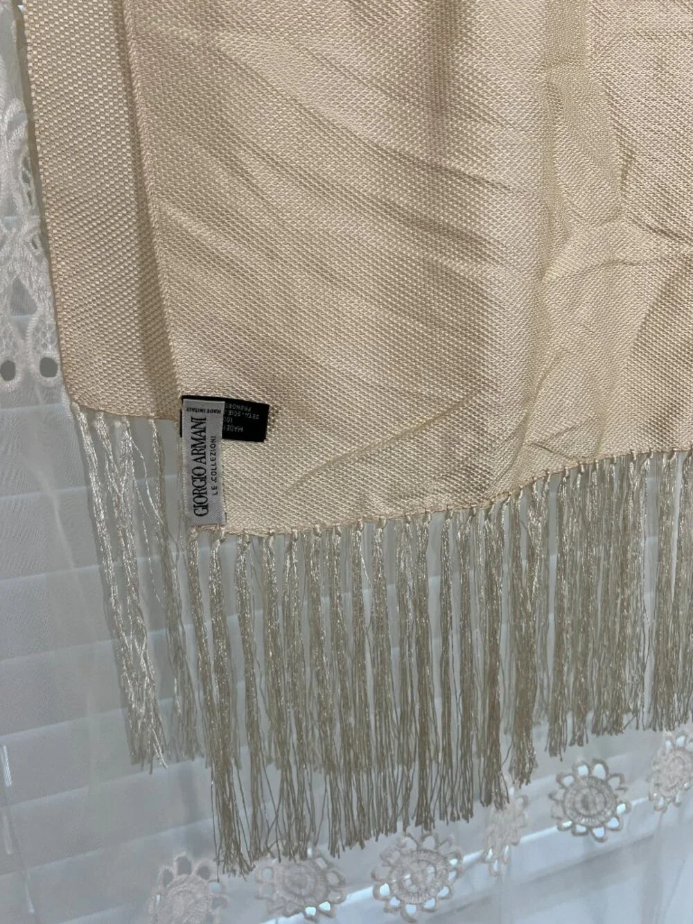Giorgio Armani Cream Ivory Silk Jacquard Fringe Classic Italian Scarf Shawl